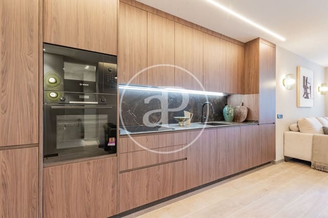 1 bedroom Apartment for sale in Cuatro Caminos, Madrid city - € 710,000 (Ref: 10089567)
