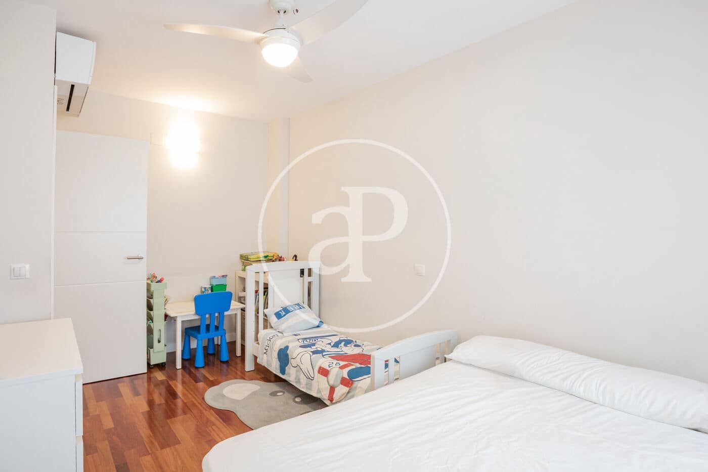 4 chambre Villa/Maison à vendre à San Agustin del Guadalix avec piscine garage - 750 000 € (Ref: 10094519)