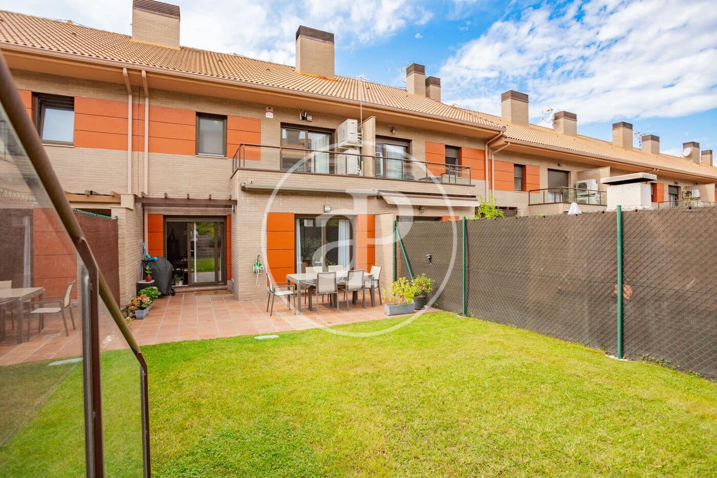 4 chambre Villa/Maison à vendre à San Agustin del Guadalix avec piscine garage - 750 000 € (Ref: 10094519)