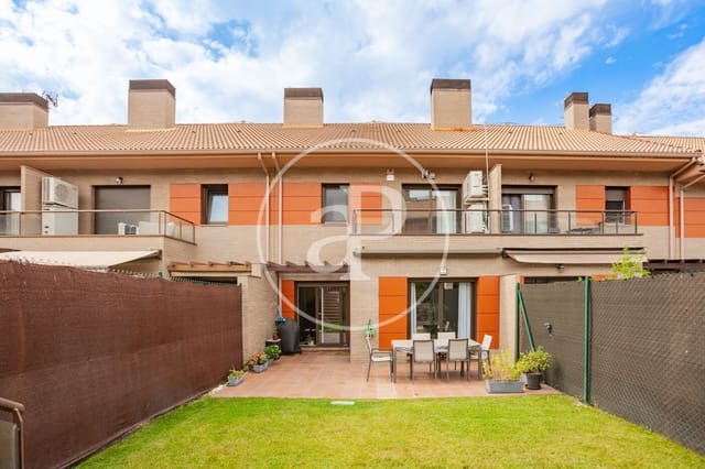 Chalet de 4 habitaciones en San Agustín del Guadalix en venta con piscina garaje - 750.000 € (Ref: 10094519)