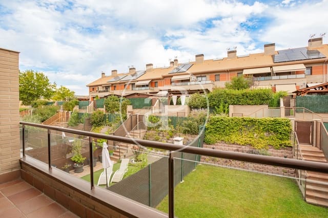 Chalet de 4 habitaciones en San Agustín del Guadalix en venta con piscina garaje - 750.000 € (Ref: 10094519)