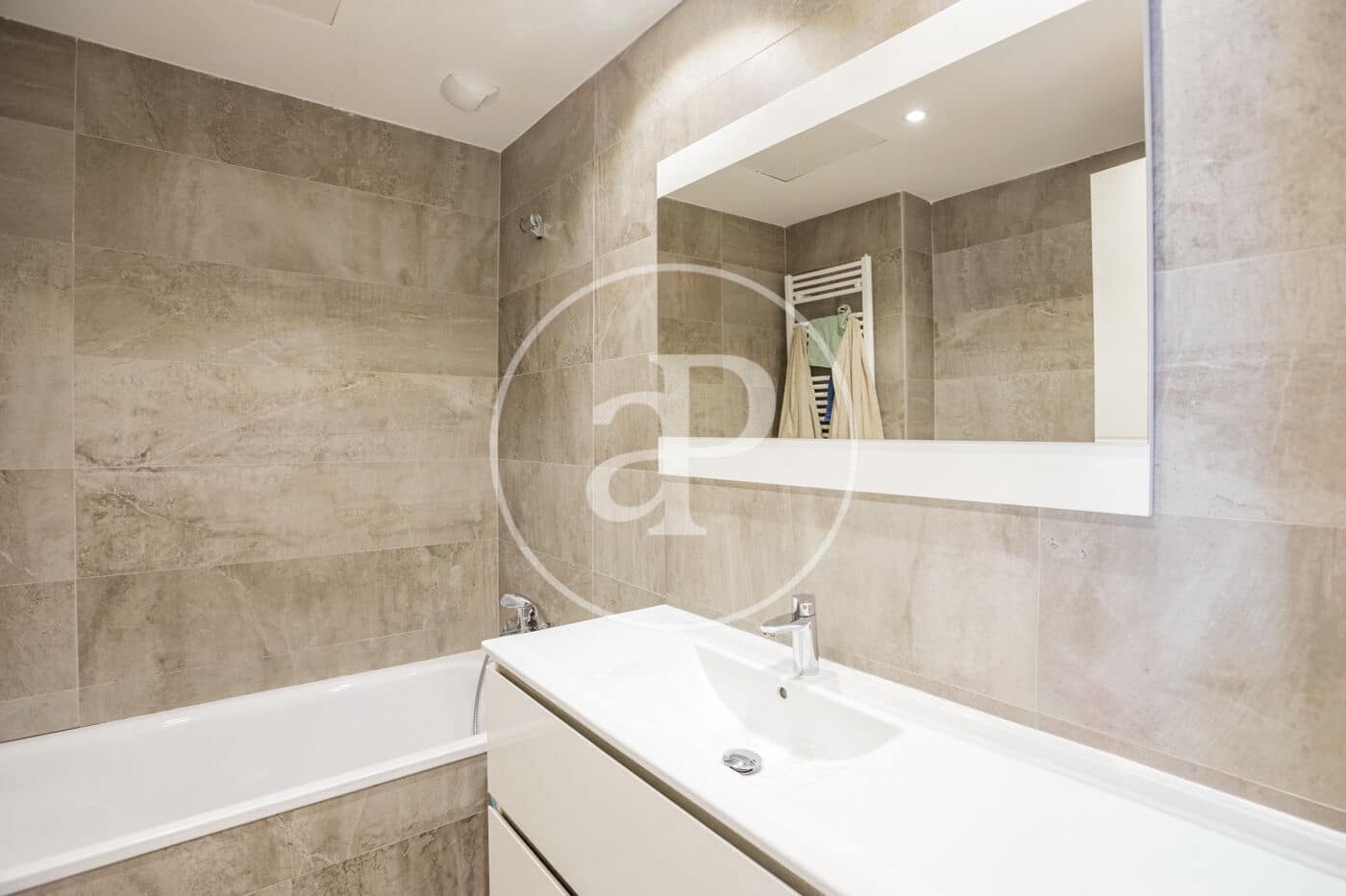 4 chambre Villa/Maison à vendre à San Agustin del Guadalix avec piscine garage - 750 000 € (Ref: 10094519)