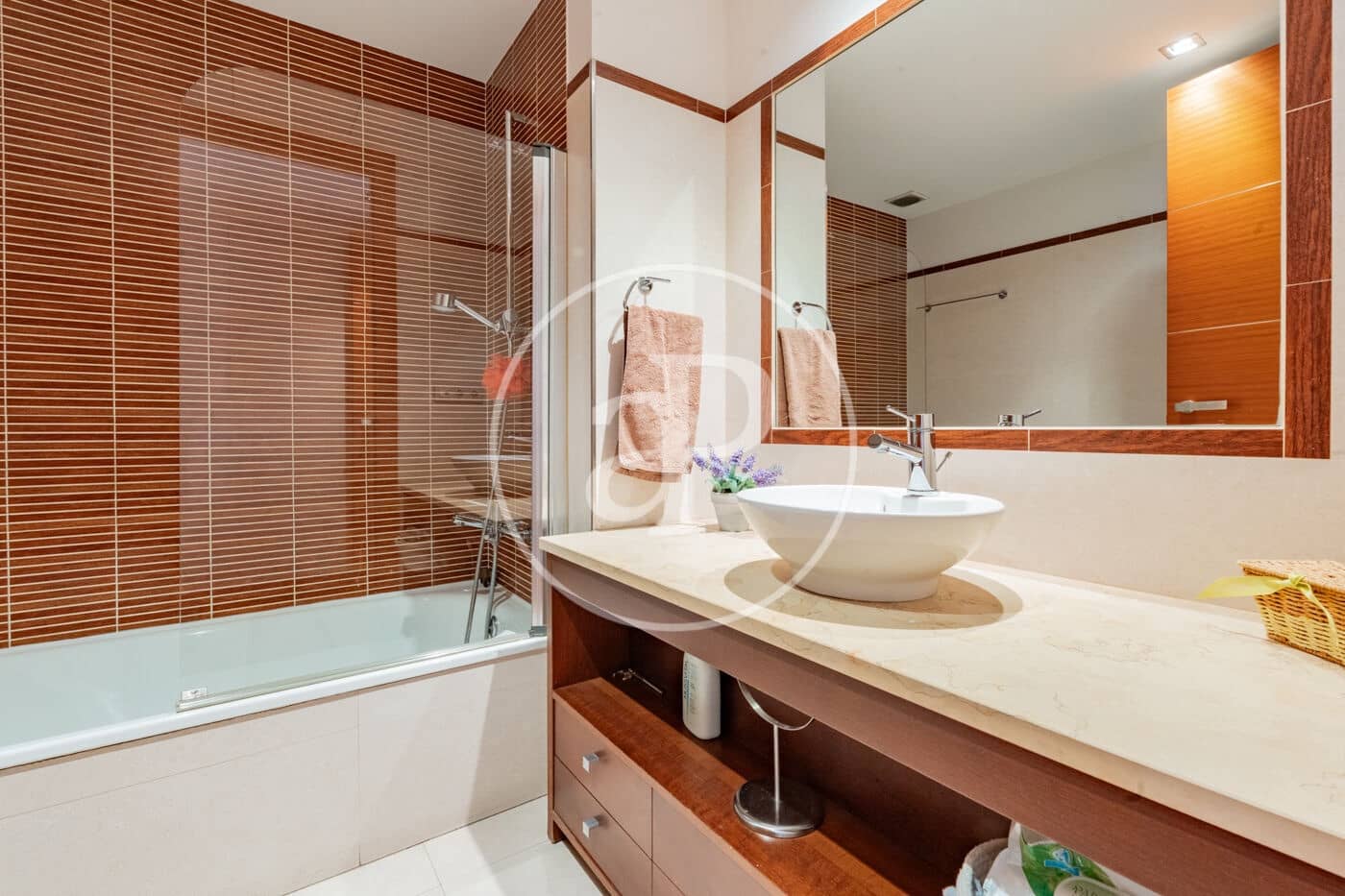 3 soverom Leilighet til salgs i Madrid by med svømmebasseng garasje - € 1 150 000 (Ref: 10094520)