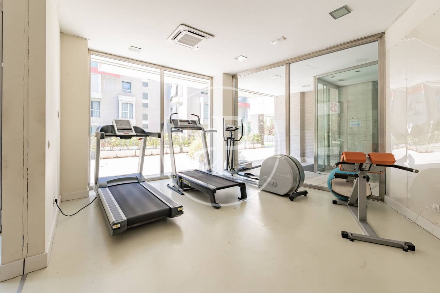 3 soverom Leilighet til salgs i Madrid by med svømmebasseng garasje - € 1 150 000 (Ref: 10094520)