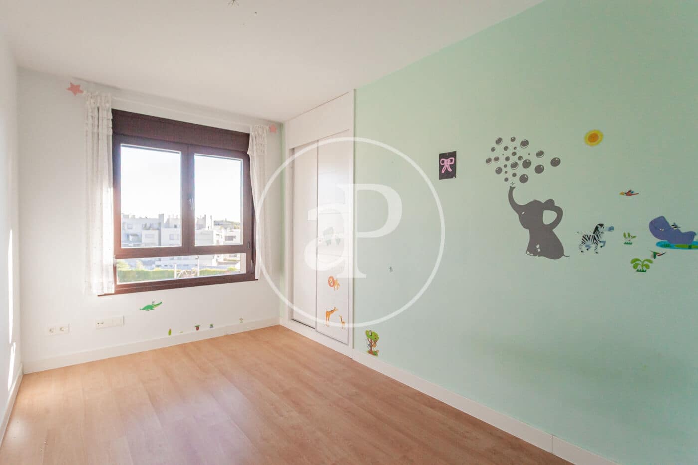 3 Zimmer Apartment zu vermieten in Pozuelo de Alarcon mit Pool Garage - 2.500 € (Ref: 10094524)