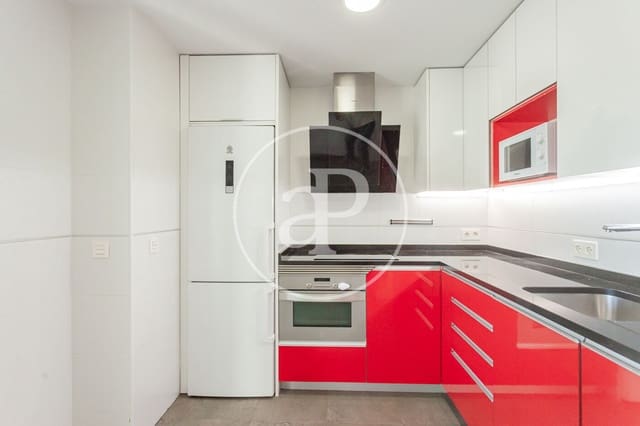 Appartement de 3 chambres à louer à Pozuelo de Alarcón avec piscine garage - 2 500 € (Ref: 10094524)