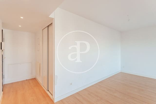 3 soveværelse Lejlighed til leje i Pozuelo de Alarcón med swimmingpool garage - € 2.500 (Ref: 10094524)