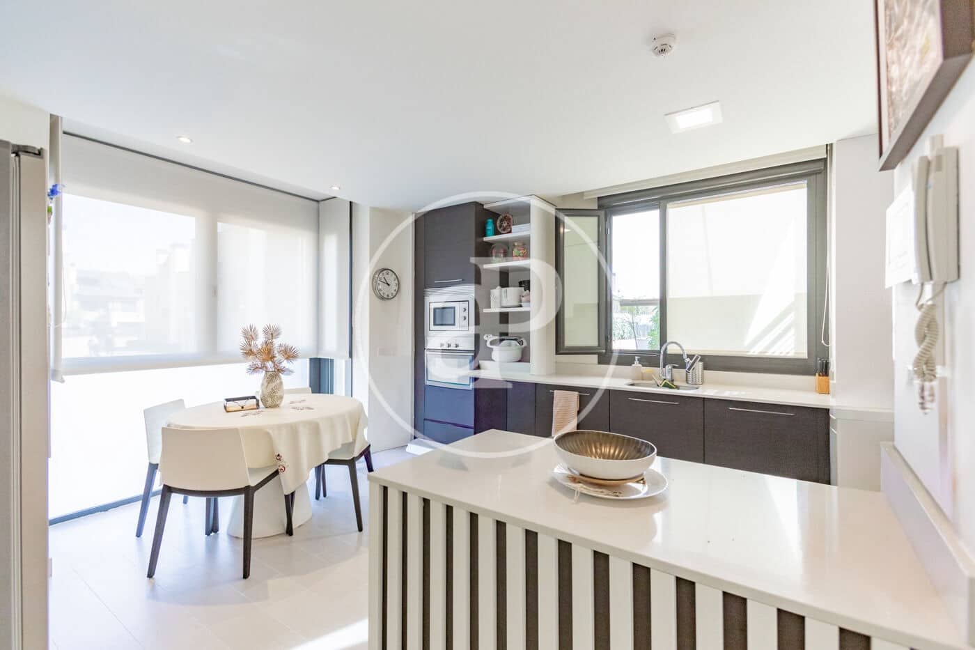 6 sypialnia Willa na sprzedaż w San Sebastian de los Reyes z basenem garażem - 1 695 000 € (Ref: 10094525)