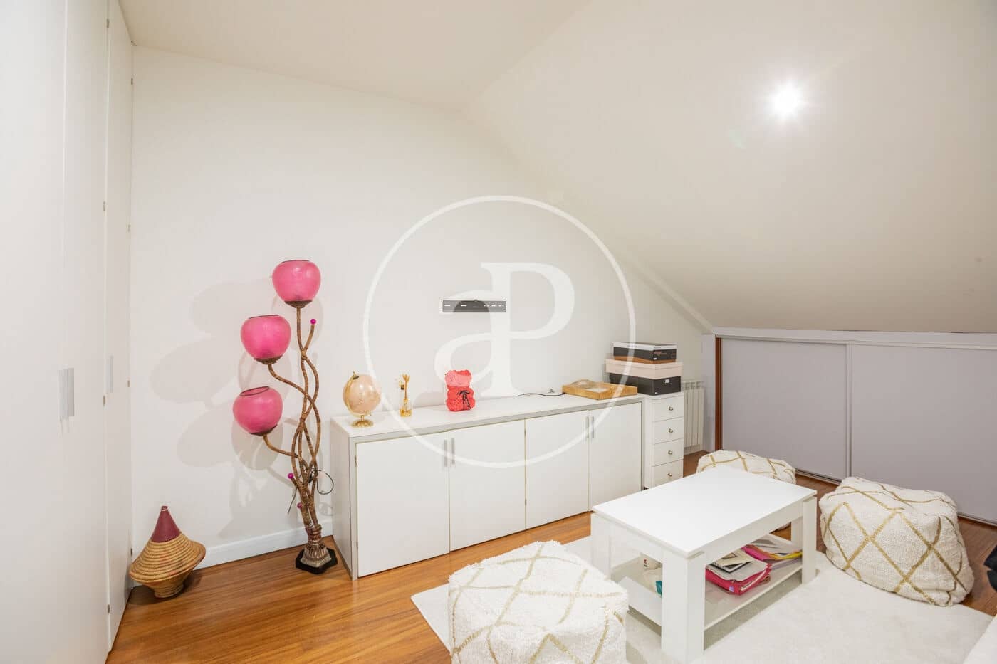 6 sypialnia Willa na sprzedaż w San Sebastian de los Reyes z basenem garażem - 1 695 000 € (Ref: 10094525)
