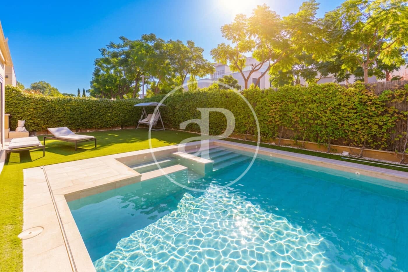 6 sypialnia Willa na sprzedaż w San Sebastian de los Reyes z basenem garażem - 1 695 000 € (Ref: 10094525)