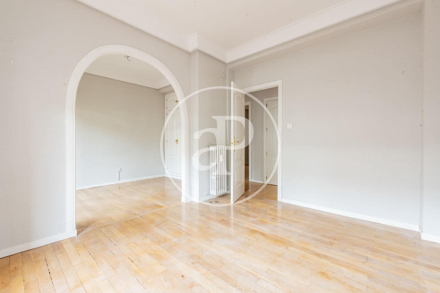 Apartamento de 4 habitaciones en Madrid ciudad en venta - 790.000 € (Ref: 10094526)