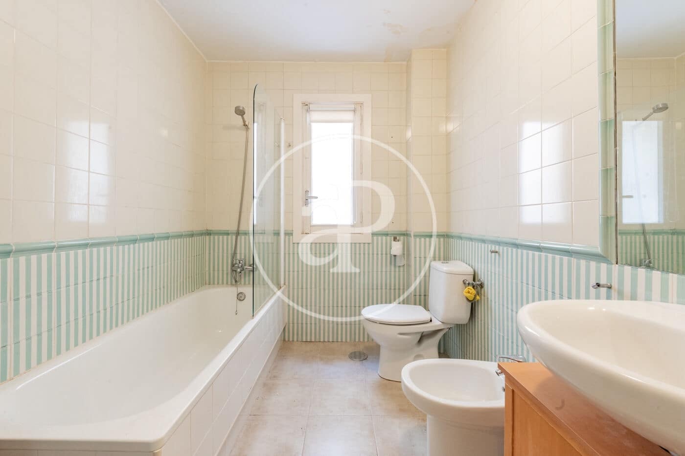 Apartamento de 4 habitaciones en Madrid ciudad en venta - 790.000 € (Ref: 10094526)