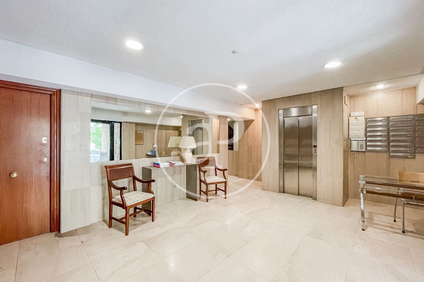 Apartamento de 4 habitaciones en Madrid ciudad en venta - 790.000 € (Ref: 10094526)