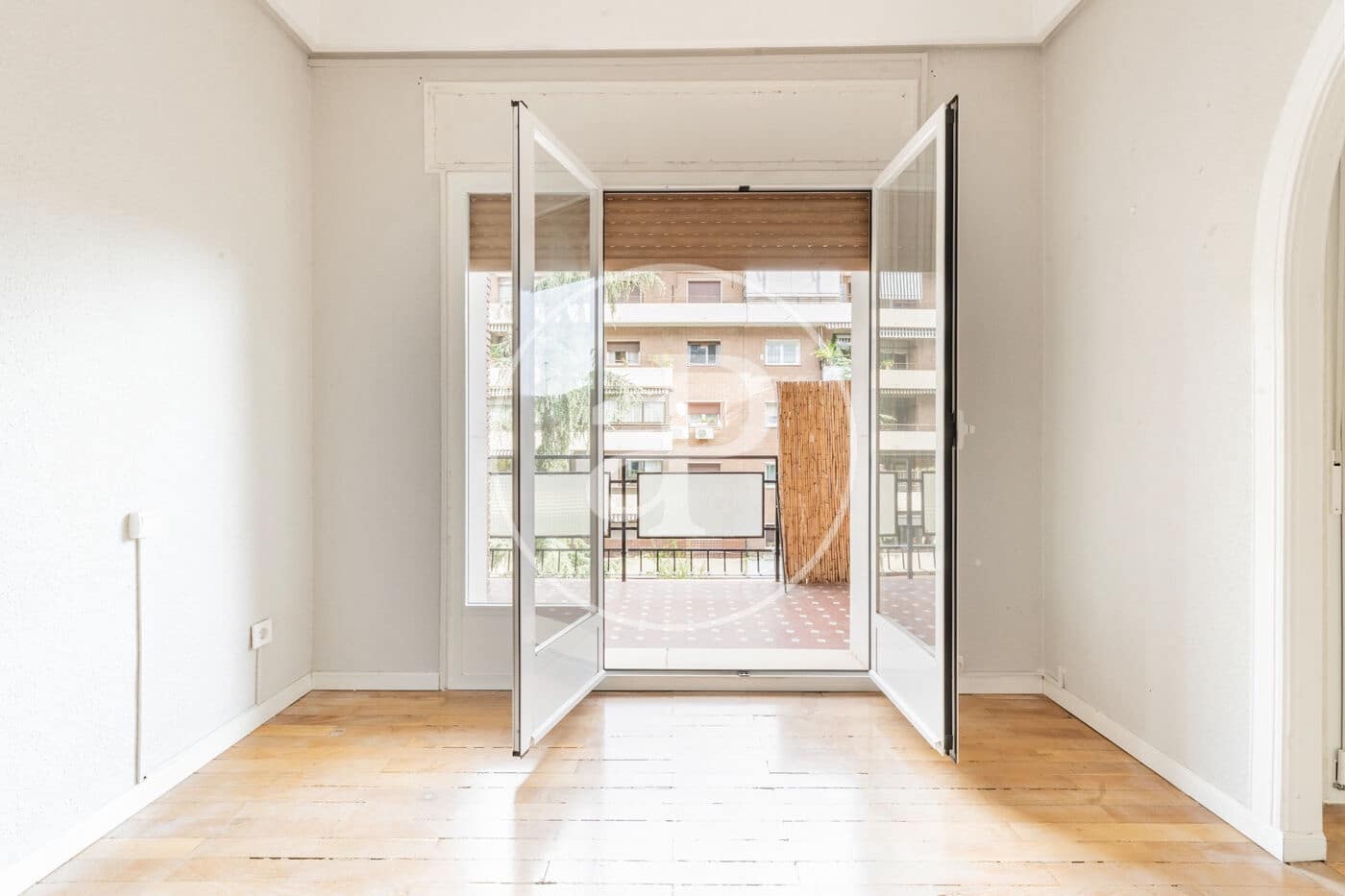 Apartamento de 4 habitaciones en Madrid ciudad en venta - 790.000 € (Ref: 10094526)