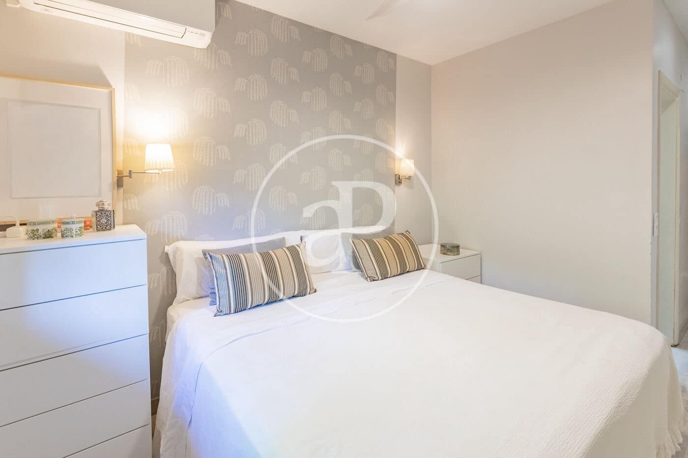 Apartamento de 3 habitaciones en Madrid ciudad en venta con piscina garaje - 860.000 € (Ref: 10098297)
