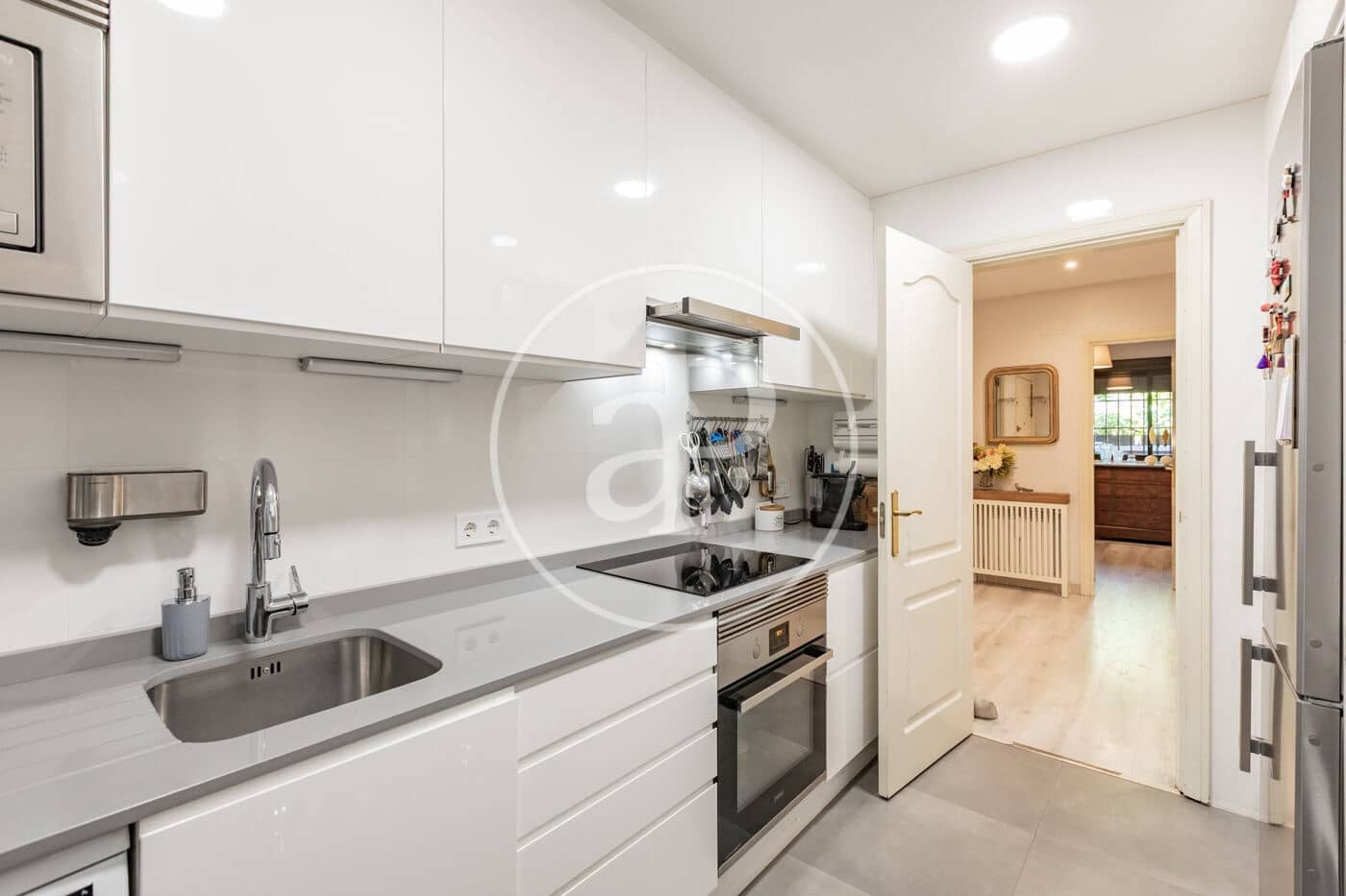 Apartamento de 3 habitaciones en Madrid ciudad en venta con piscina garaje - 860.000 € (Ref: 10098297)