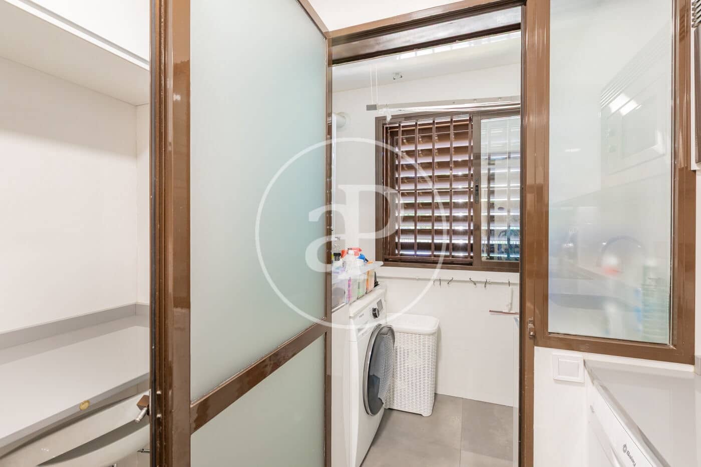 Apartamento de 3 habitaciones en Madrid ciudad en venta con piscina garaje - 860.000 € (Ref: 10098297)