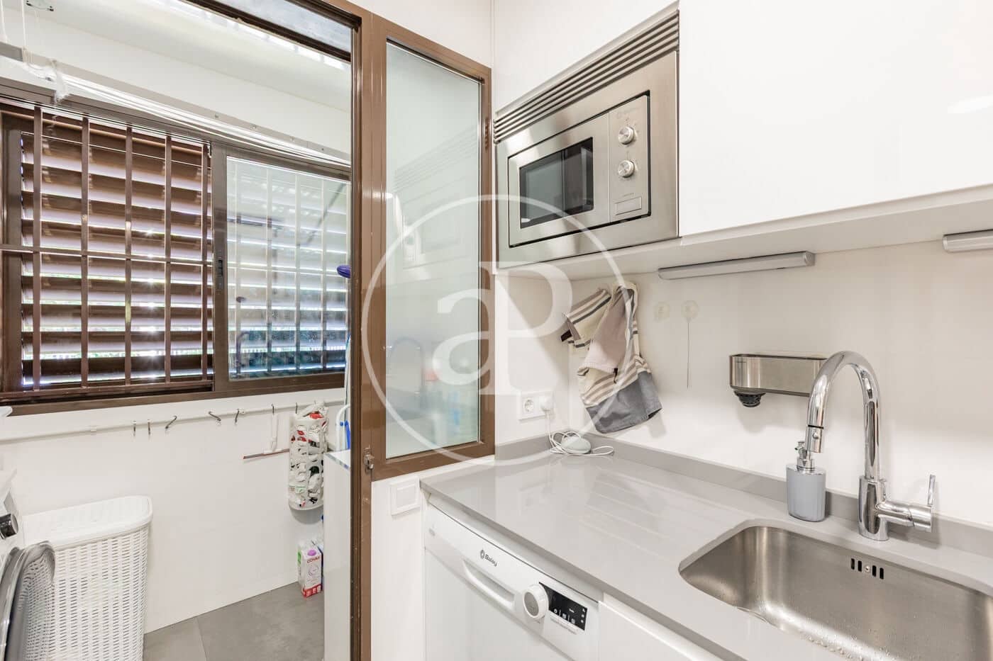 Apartamento de 3 habitaciones en Madrid ciudad en venta con piscina garaje - 860.000 € (Ref: 10098297)