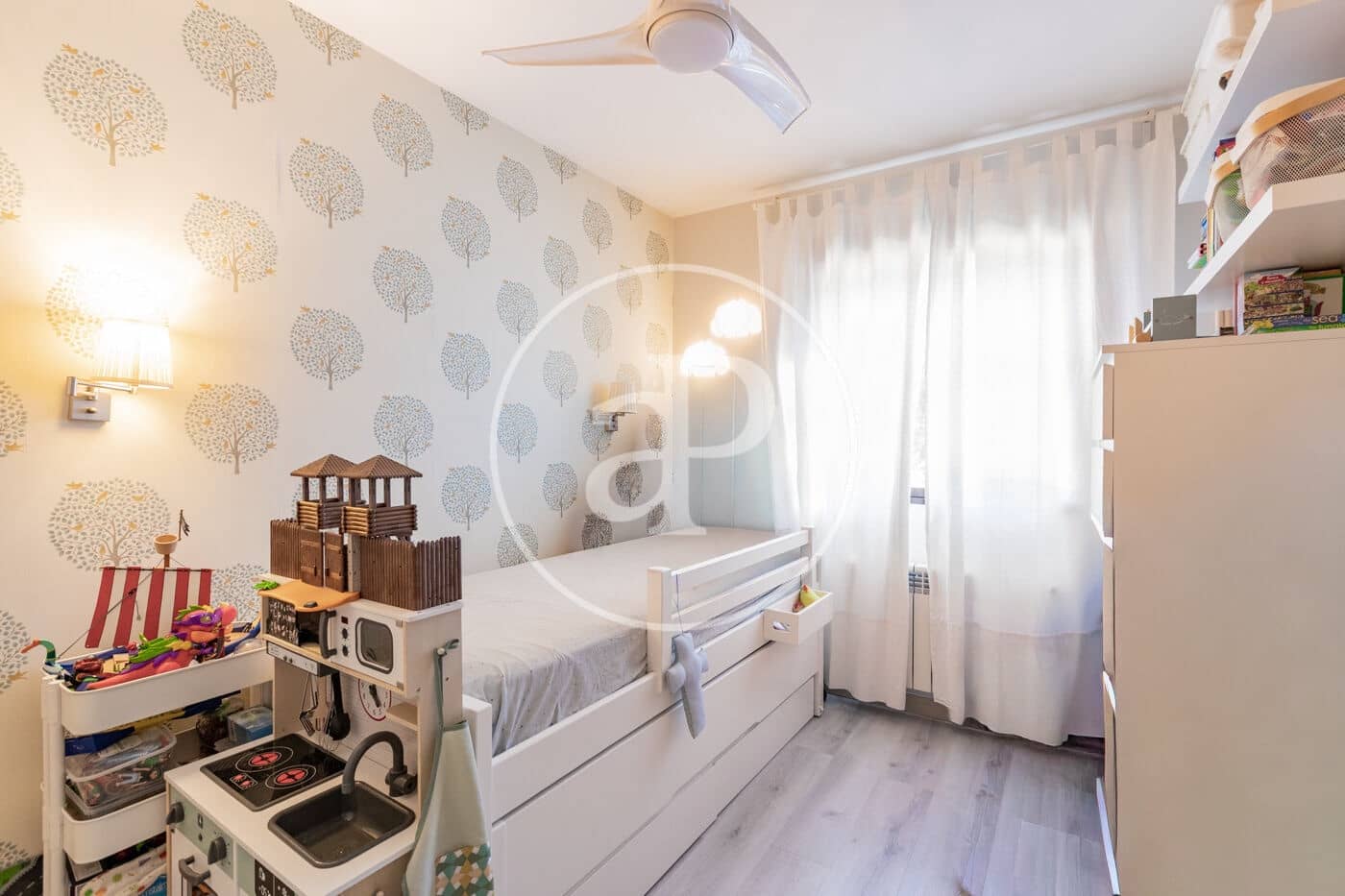 Apartamento de 3 habitaciones en Madrid ciudad en venta con piscina garaje - 860.000 € (Ref: 10098297)