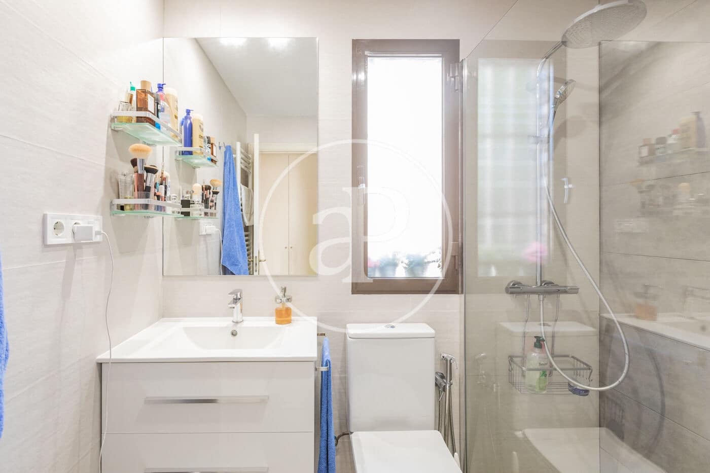 Apartamento de 3 habitaciones en Madrid ciudad en venta con piscina garaje - 860.000 € (Ref: 10098297)