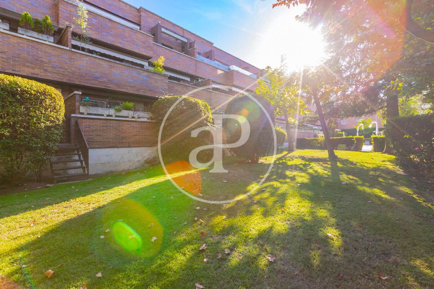 Apartamento de 3 habitaciones en Madrid ciudad en venta con piscina garaje - 860.000 € (Ref: 10098297)