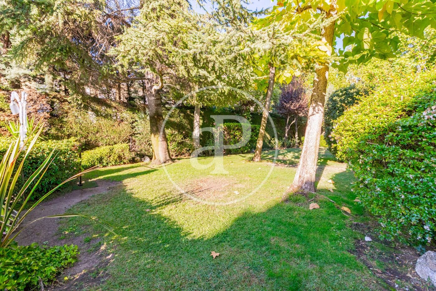 Apartamento de 3 habitaciones en Madrid ciudad en venta con piscina garaje - 860.000 € (Ref: 10098297)