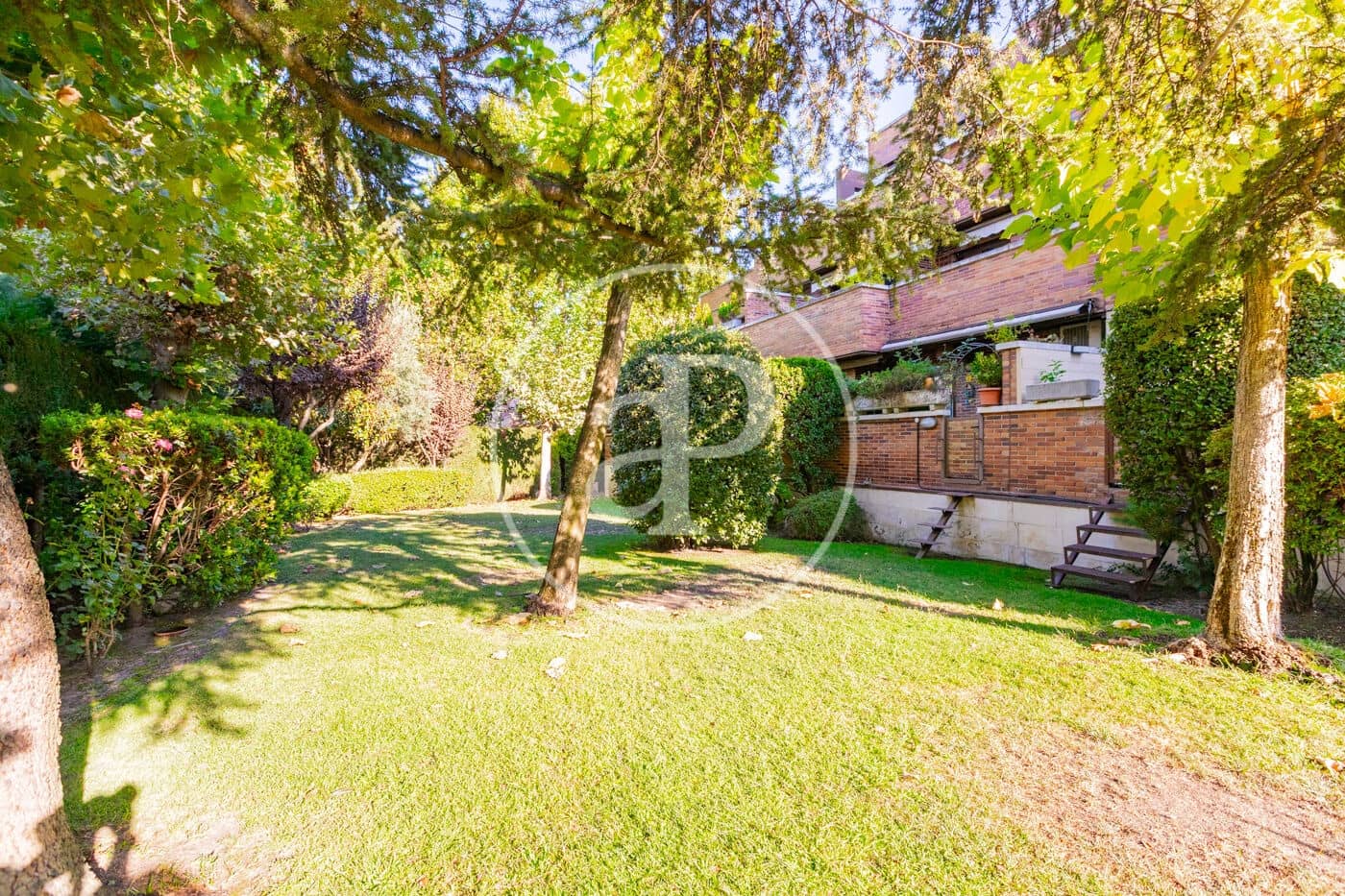 Apartamento de 3 habitaciones en Madrid ciudad en venta con piscina garaje - 860.000 € (Ref: 10098297)