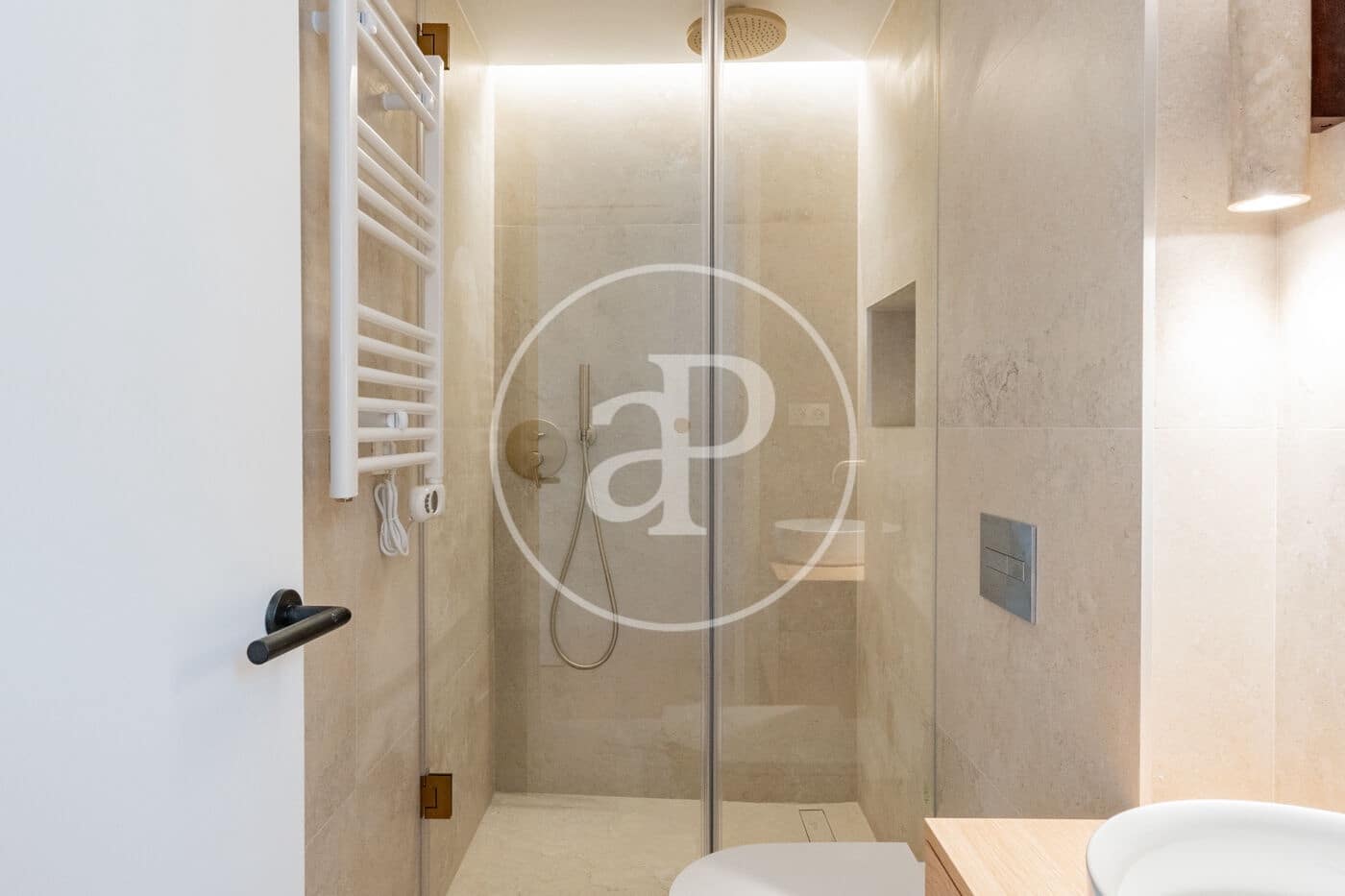 2 quarto Apartamento para venda em Madrid cidade com garagem - 1 285 000 € (Ref: 10100206)