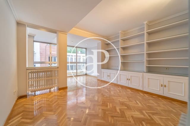 2 slaapkamer Appartement te huur in Hispanoamérica, Madrid stad - € 1.990 (Ref: 10100208)
