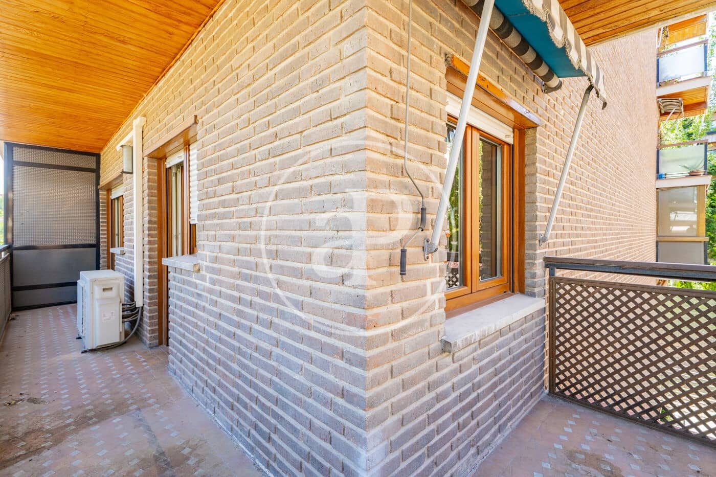 Apartamento de 4 habitaciones en Madrid ciudad en alquiler con piscina garaje - 4.000 € (Ref: 10100209)