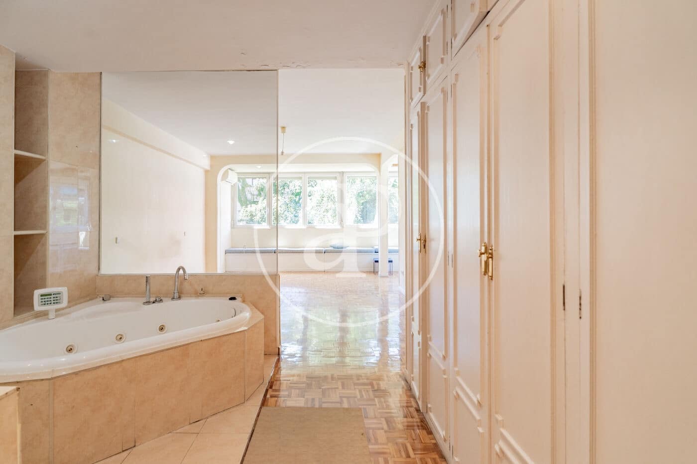 Apartamento de 4 habitaciones en Madrid ciudad en alquiler con piscina garaje - 4.000 € (Ref: 10100209)