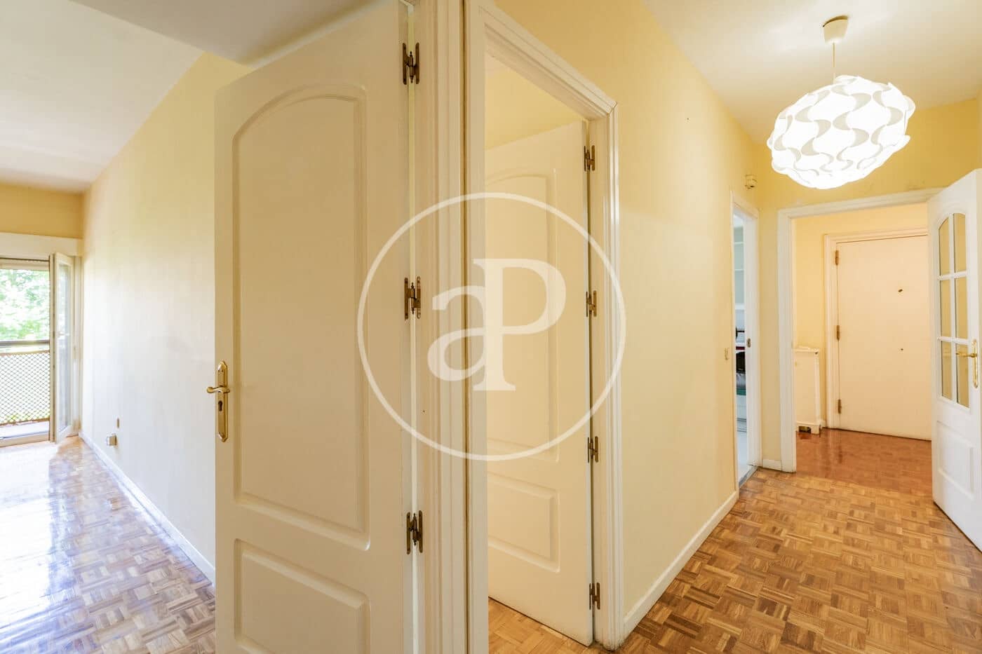 Apartamento de 4 habitaciones en Madrid ciudad en alquiler con piscina garaje - 4.000 € (Ref: 10100209)