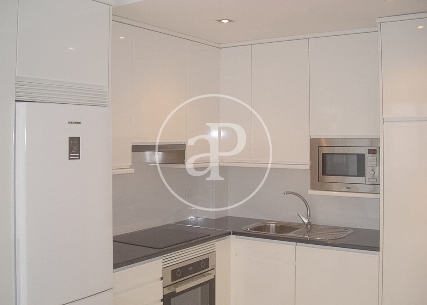 1 makuuhuone Huoneisto myytävänä paikassa Madrid kaupunki - 525 000 € (Ref: 10100210)