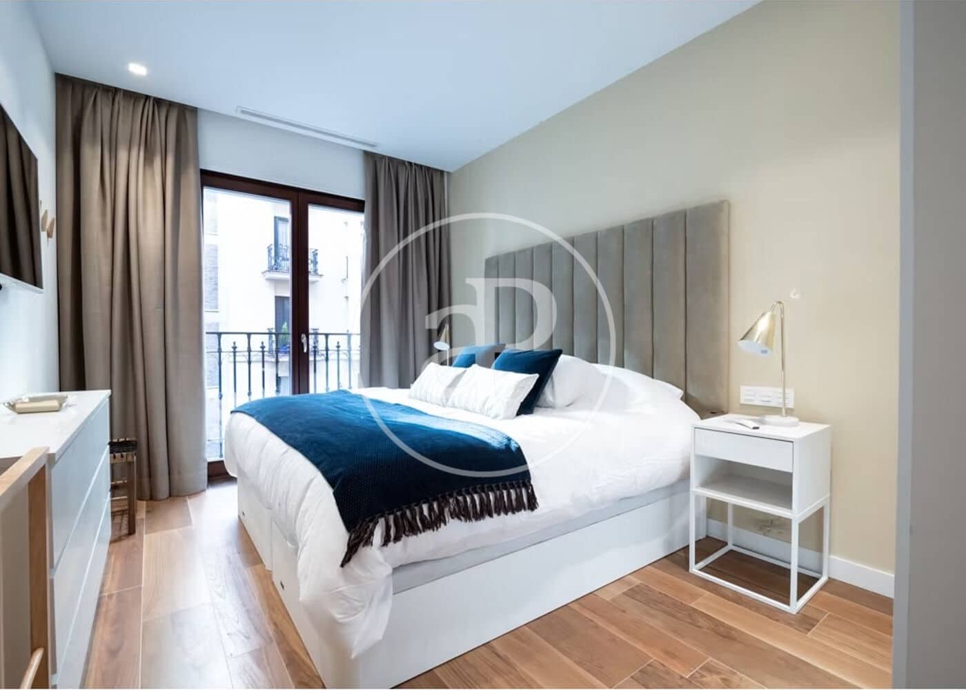 2 soverom Leilighet til leie i Madrid by - € 4 900 (Ref: 10100211)