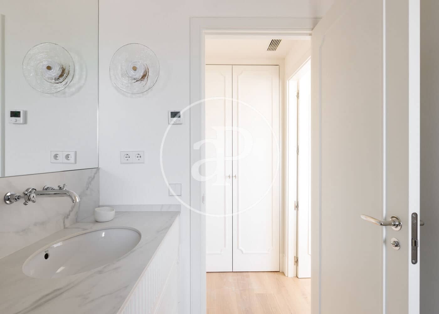 3 soveværelse Lejlighed til salg i Madrid by - € 1.750.000 (Ref: 10100220)