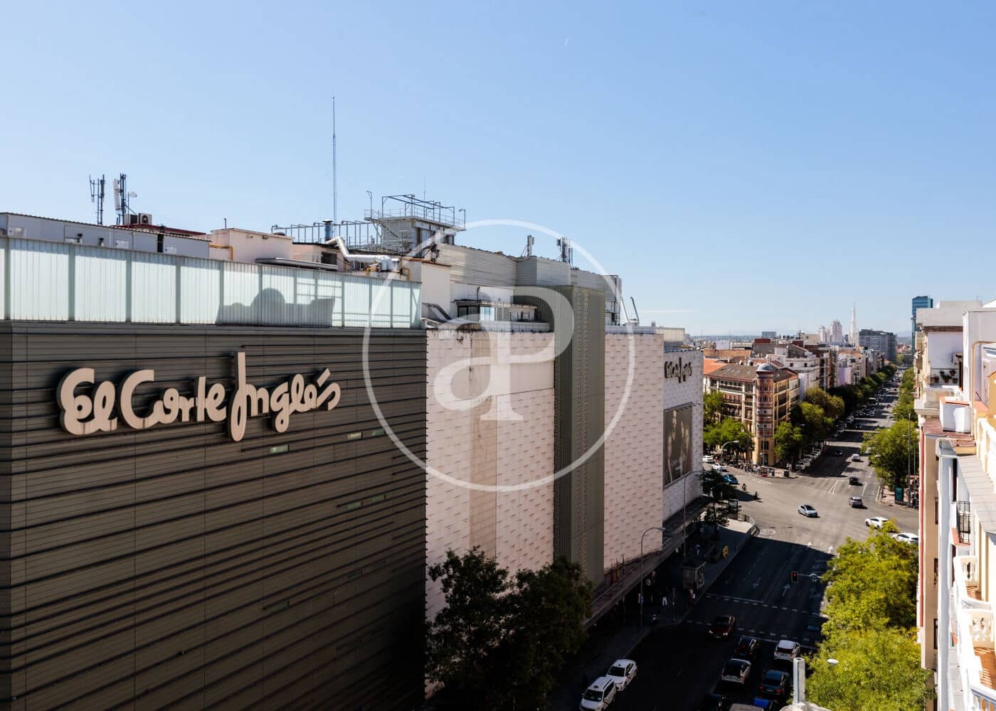 Ático de 3 habitaciones en Madrid ciudad en venta - 2.750.000 € (Ref: 10100221)