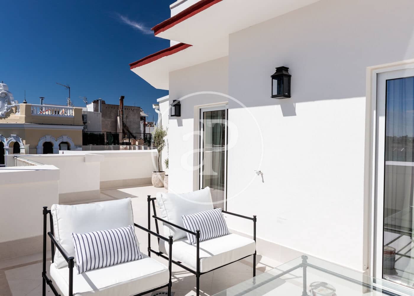 Ático de 3 habitaciones en Madrid ciudad en venta - 2.750.000 € (Ref: 10100221)