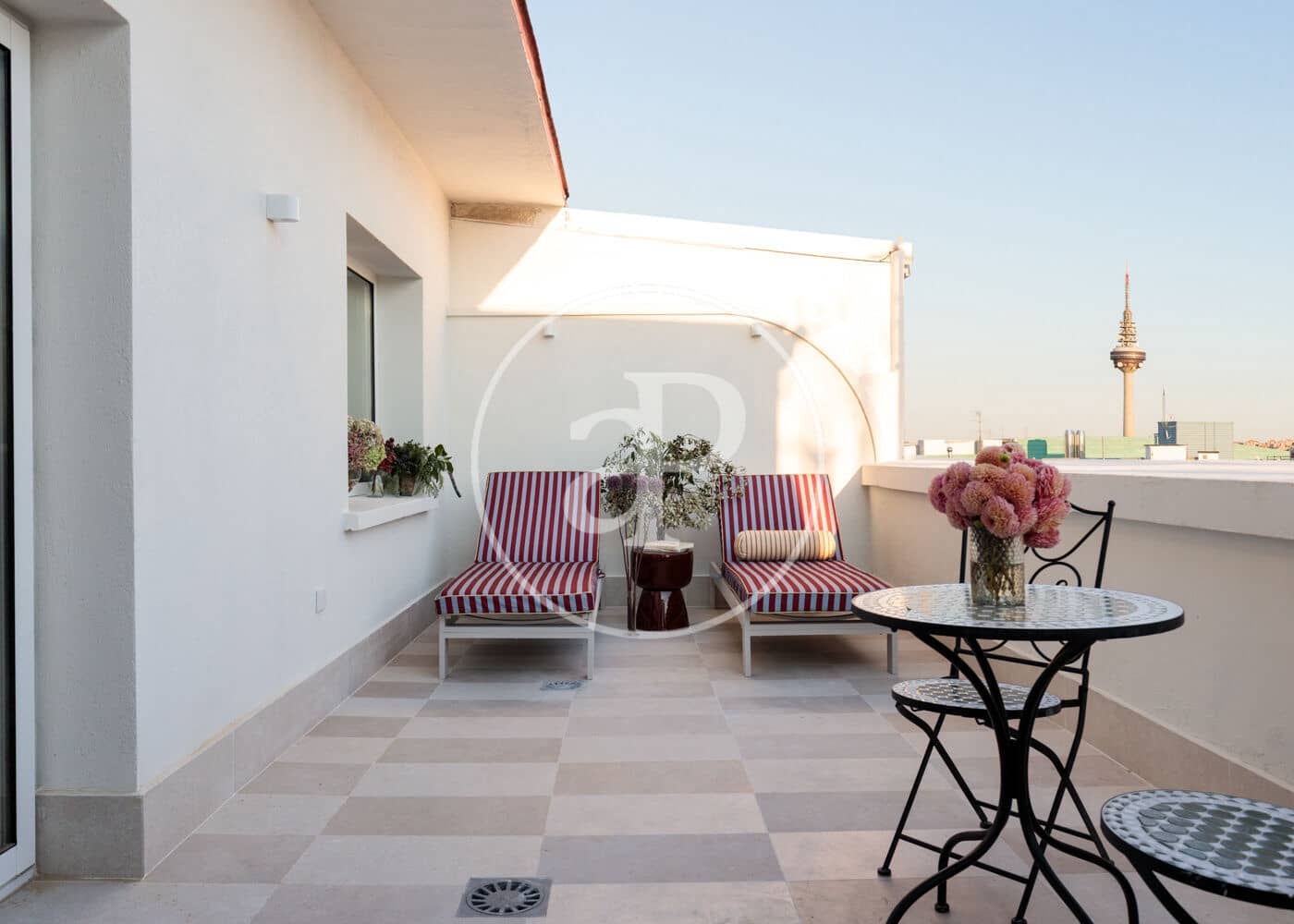 Apartamento de 3 habitaciones en Madrid ciudad en venta - 2.990.000 € (Ref: 10100222)