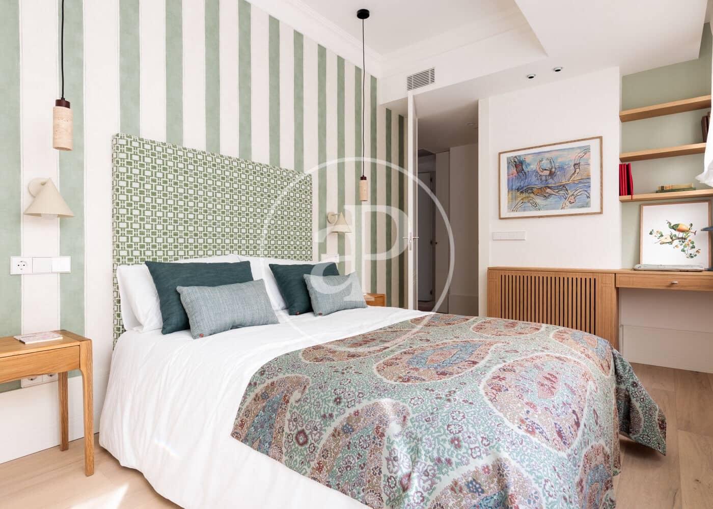 Apartamento de 3 habitaciones en Madrid ciudad en venta - 2.990.000 € (Ref: 10100222)