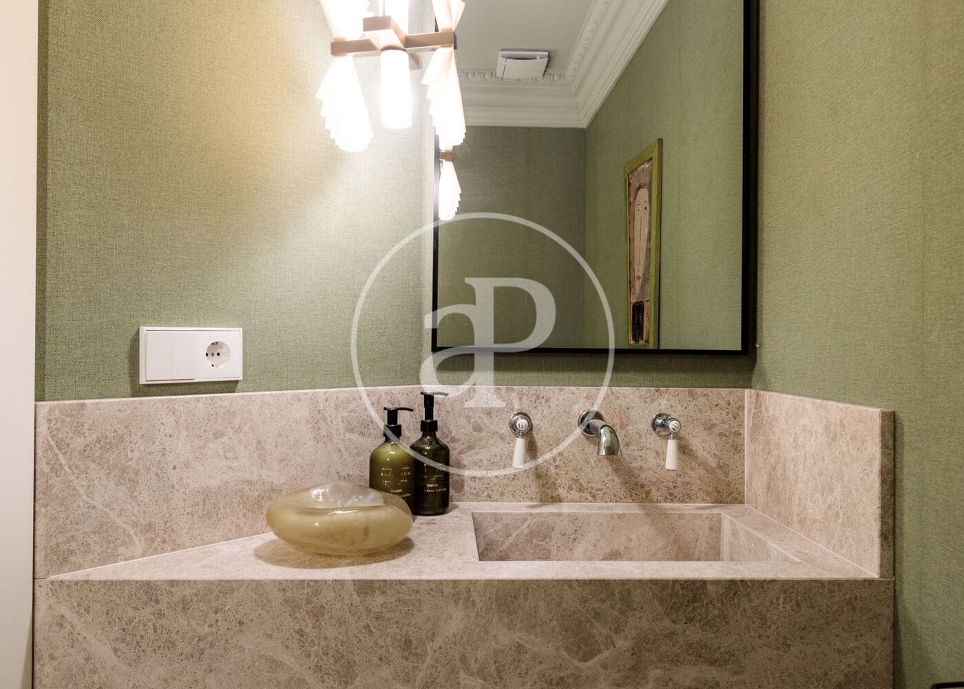 Apartamento de 3 habitaciones en Madrid ciudad en venta - 2.990.000 € (Ref: 10100222)