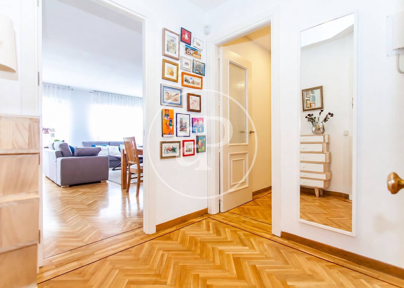 Apartamento de 3 habitaciones en Madrid ciudad en alquiler con piscina garaje - 3.500 € (Ref: 10102490)