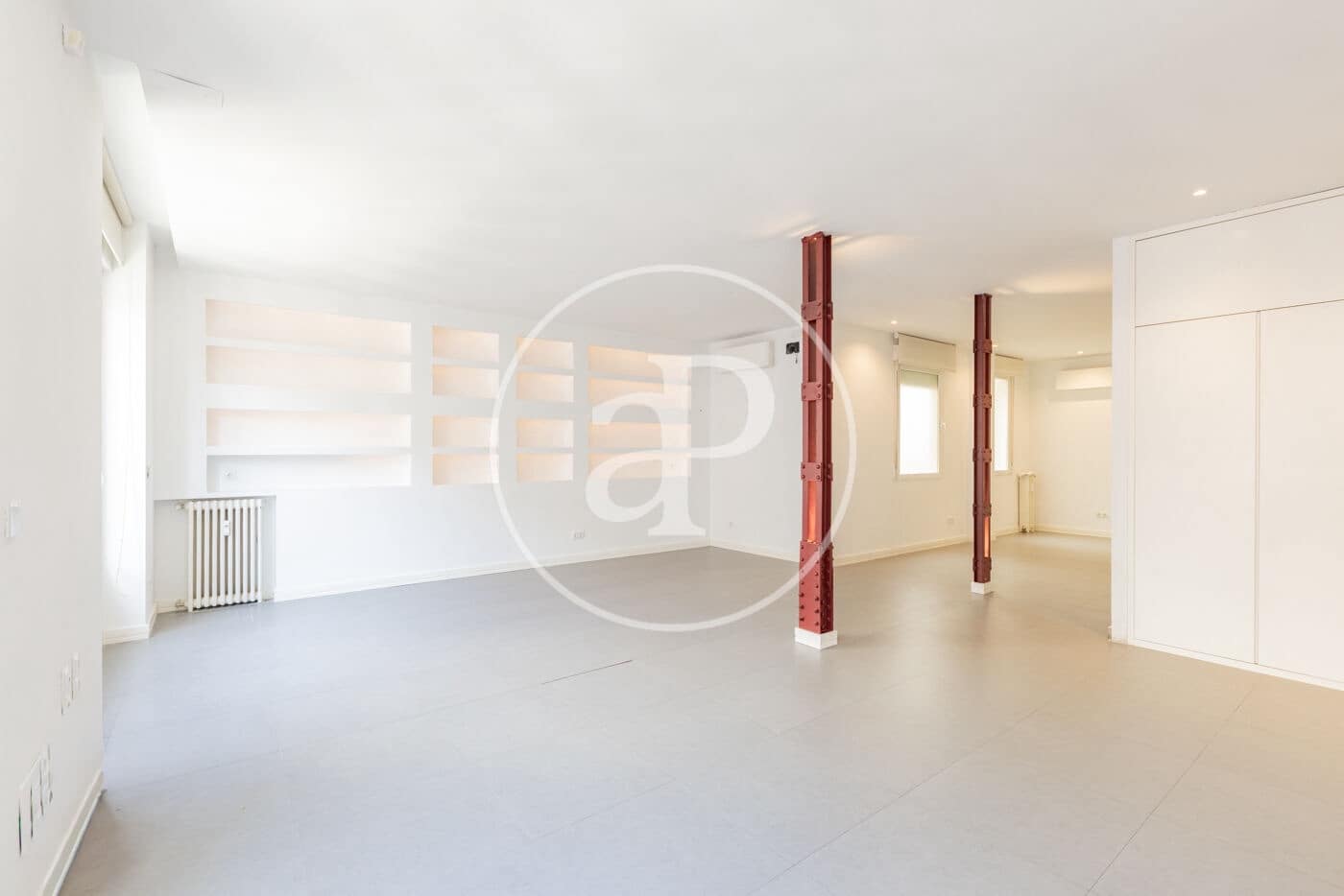 3 sovrum Lägenhet att hyra i Madrid stad med garage - 4 275 € (Ref: 10102491)