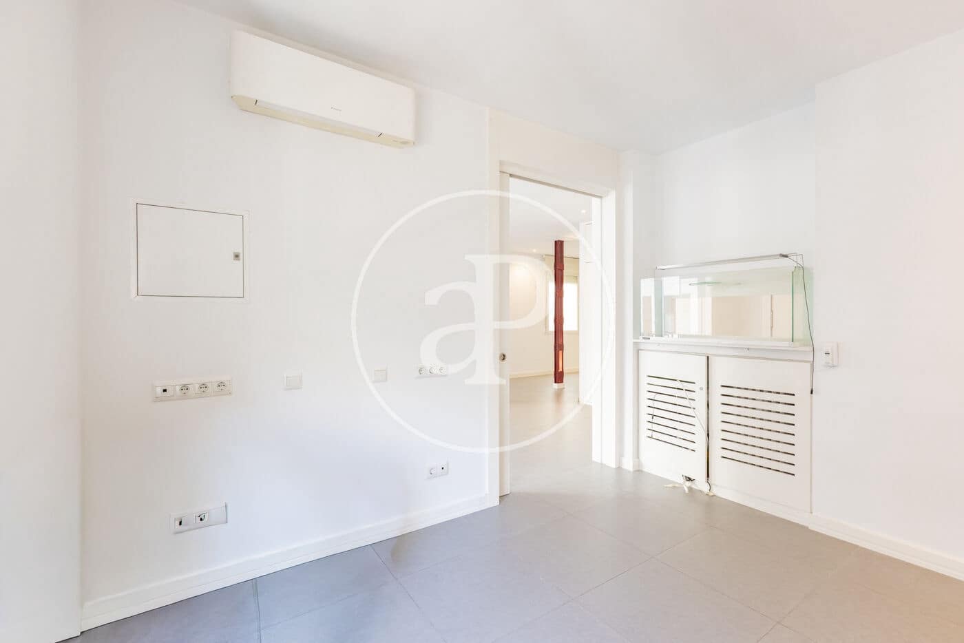 3 sovrum Lägenhet att hyra i Madrid stad med garage - 4 275 € (Ref: 10102491)