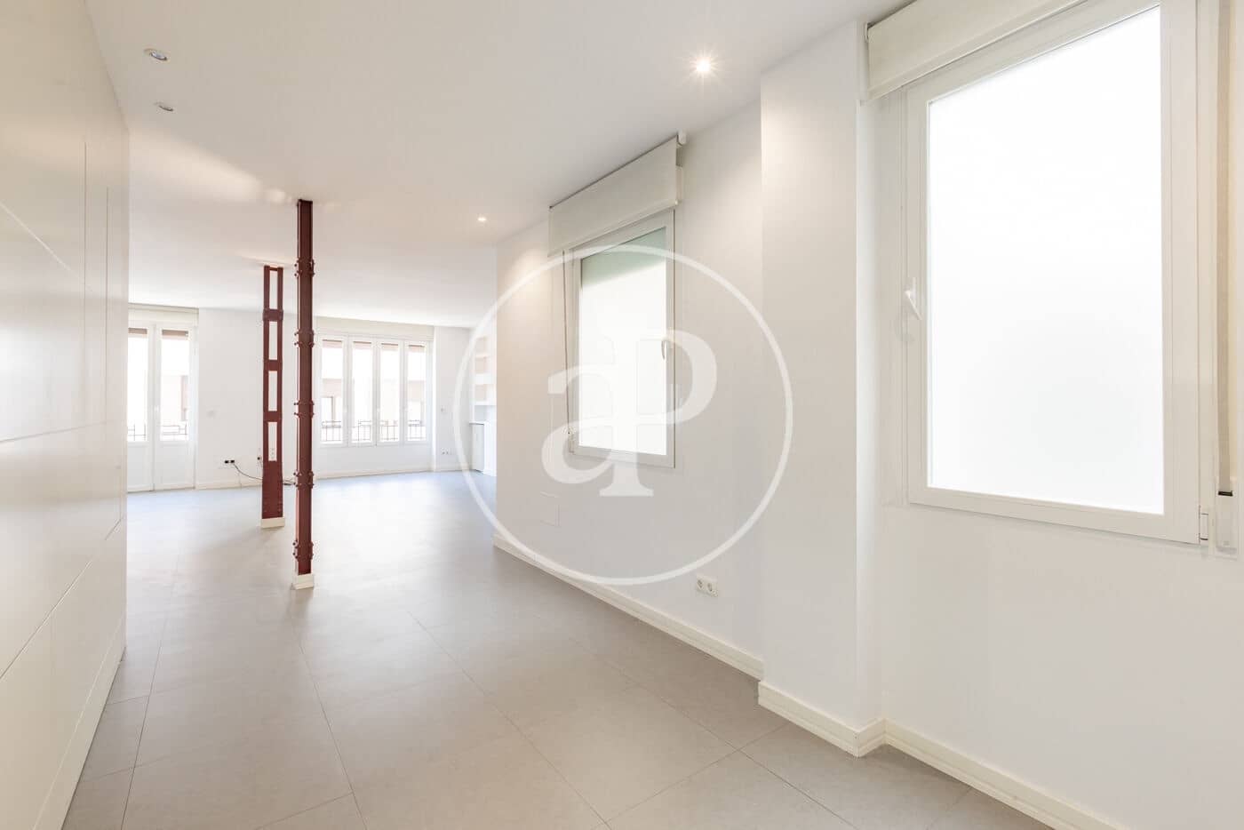 3 sovrum Lägenhet att hyra i Madrid stad med garage - 4 275 € (Ref: 10102491)