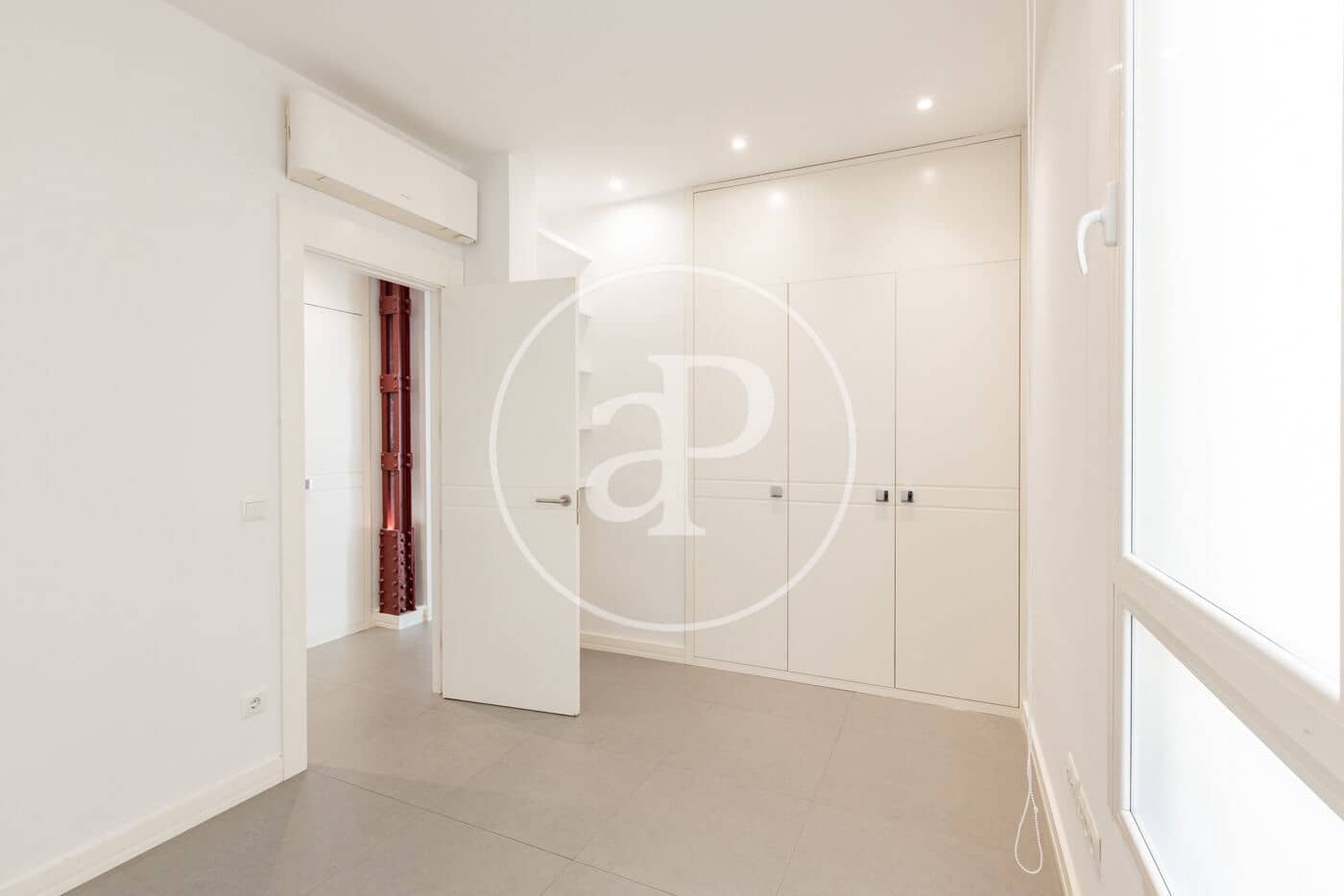 3 sovrum Lägenhet att hyra i Madrid stad med garage - 4 275 € (Ref: 10102491)