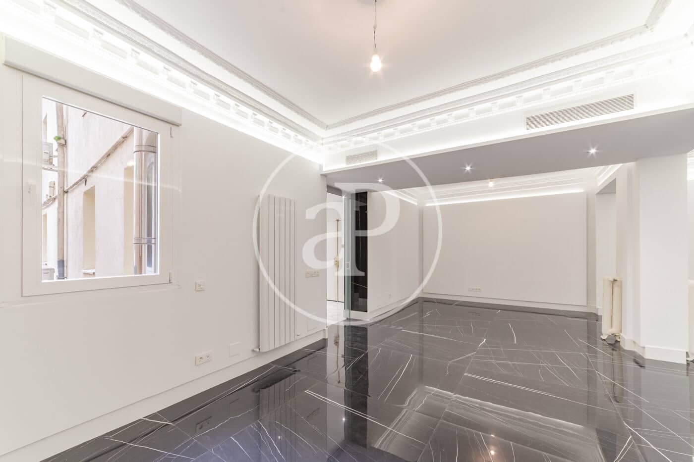 Appartement de 3 chambres à louer à Madrid ville - 4 500 € (Ref: 10102493)