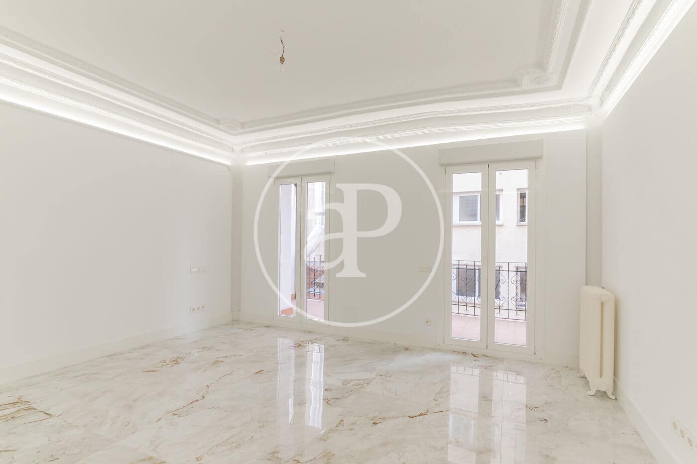 Appartement de 3 chambres à louer à Madrid ville - 4 500 € (Ref: 10102493)
