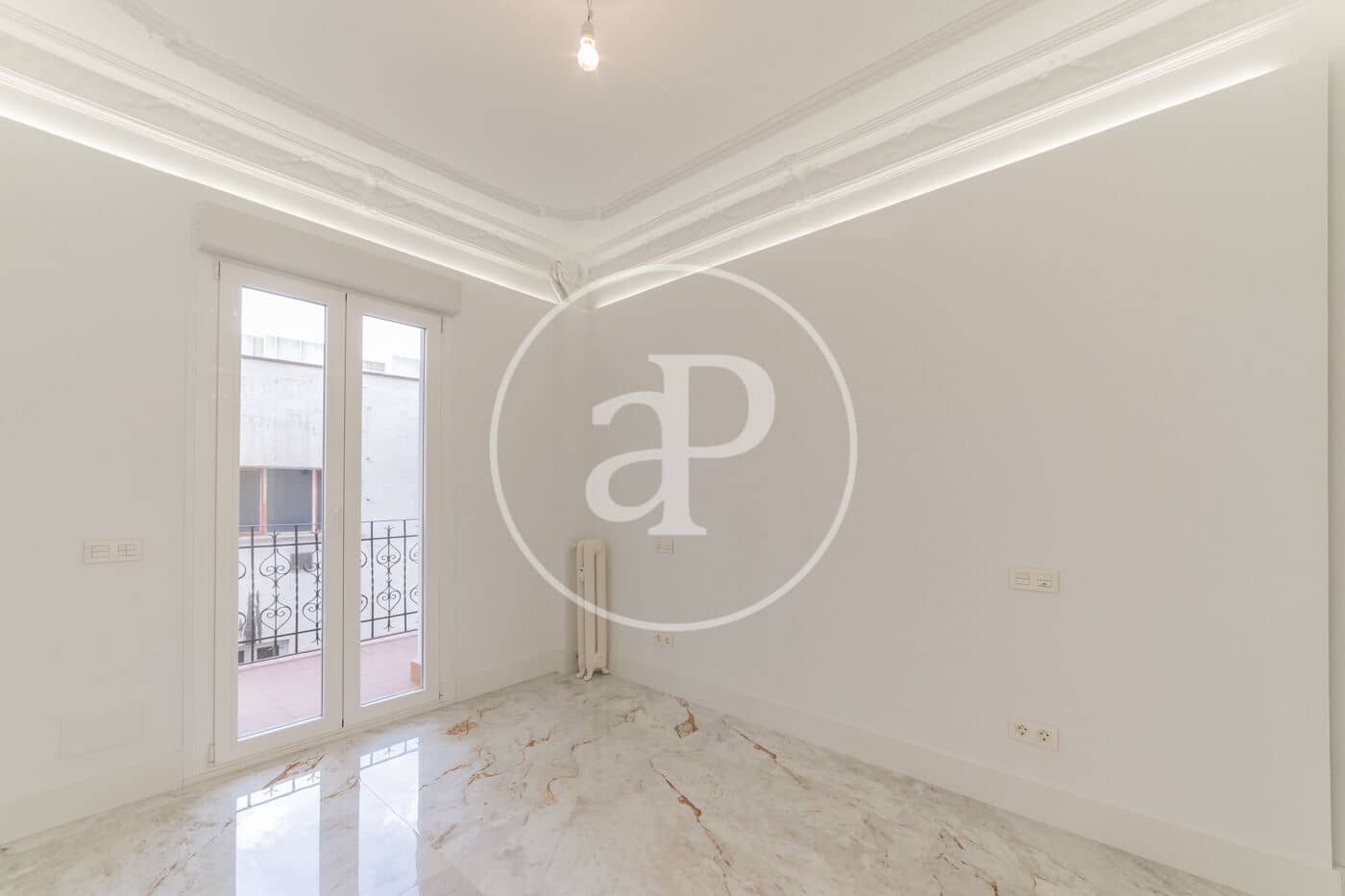 Appartement de 3 chambres à louer à Madrid ville - 4 500 € (Ref: 10102493)