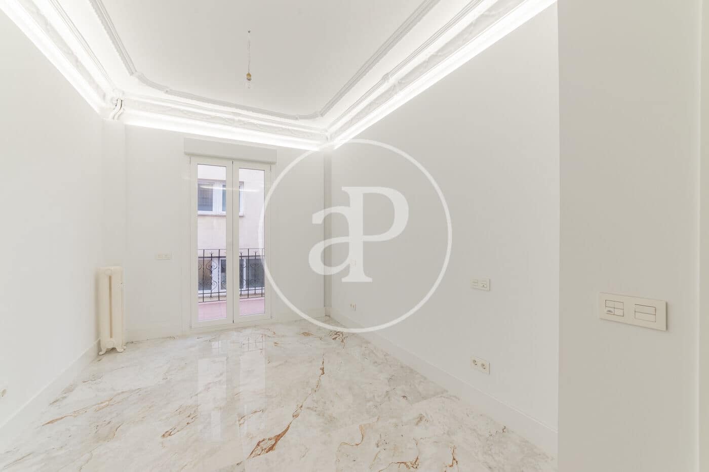 Appartement de 3 chambres à louer à Madrid ville - 4 500 € (Ref: 10102493)