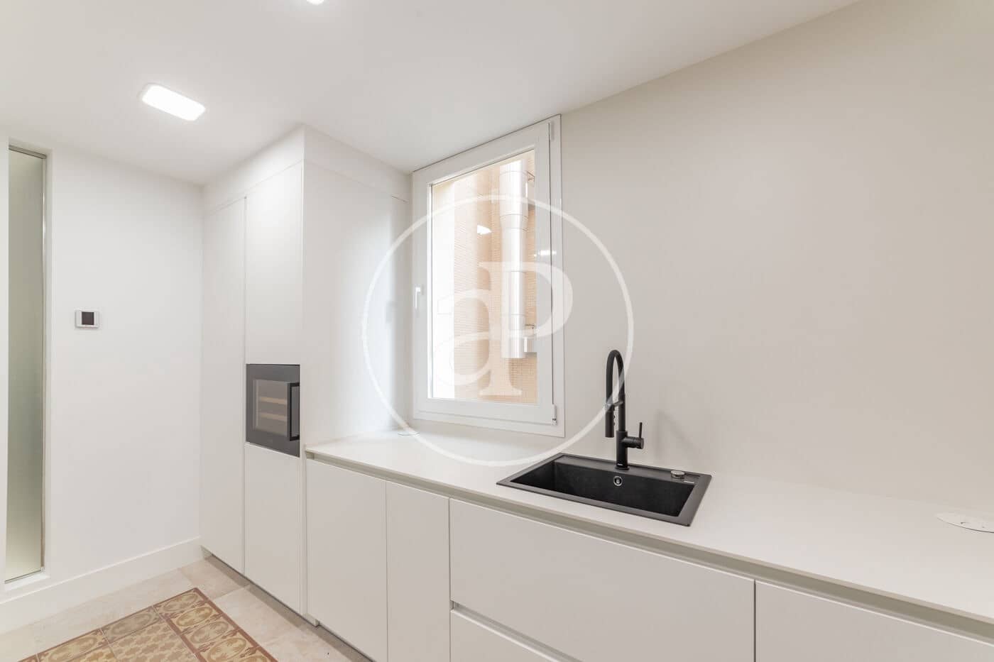 Appartement de 3 chambres à louer à Madrid ville - 4 500 € (Ref: 10102493)